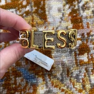 2 BCBG GENERATION Bracelets